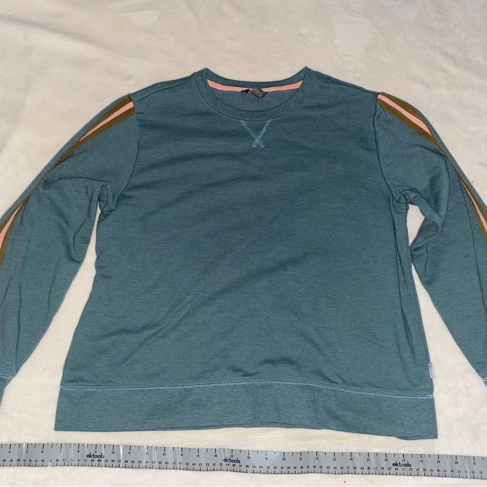 Eddie Bauer sweatshirt Sz large